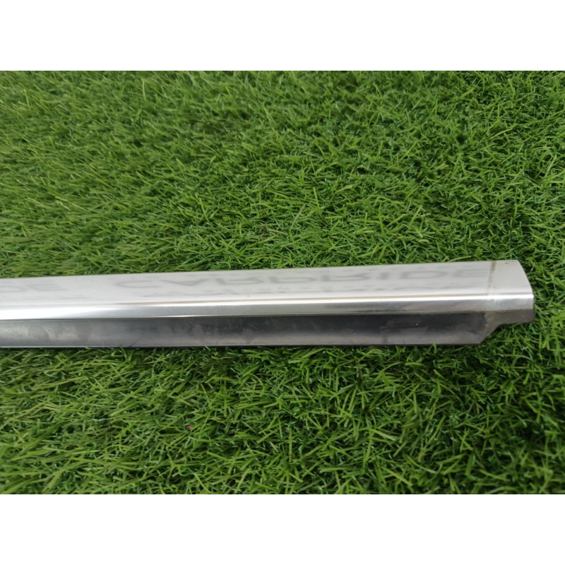 Молдинг стекла (кузов и элементы) Mercedes-Benz E-class w212 2013 2.2 CDI