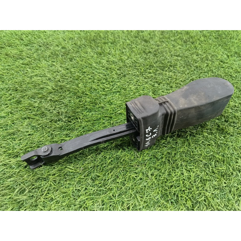 Ограничитель двери (кузов и элементы) AUDI A6 C7 2011 2.0 tdi 4g0839249a