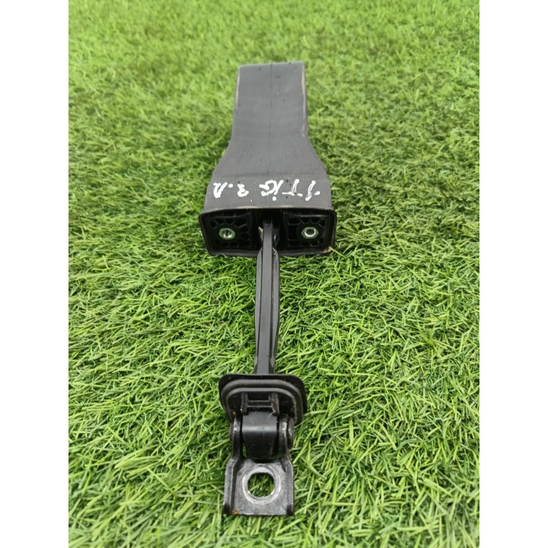 Ограничитель двери (кузов и элементы) Volkswagen Tiguan 5N 2011 1.4 CAVA 5n0837249a