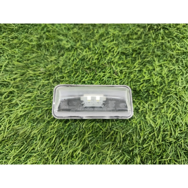 Плафон подсветки номера (оптика) Subaru Forester SK 2020 2.5 84301SJ010