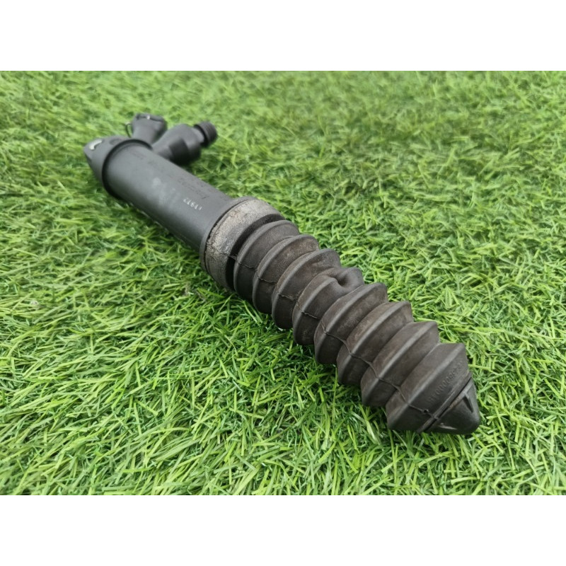 Рабочий цилиндр сцепления (трансмиссия) AUDI A6 C7 2011 2.0 tdi 8k0721257a