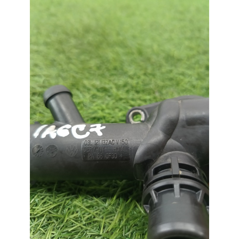 Фланець (система охолодження) AUDI A6 C7 2011 2.0 tdi 03l121132ac