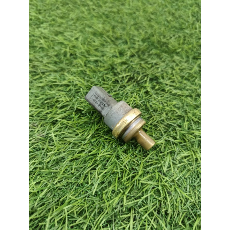 Датчик температуры (электрика / датчики) AUDI A6 C7 2011 2.0 tdi 06a919501a