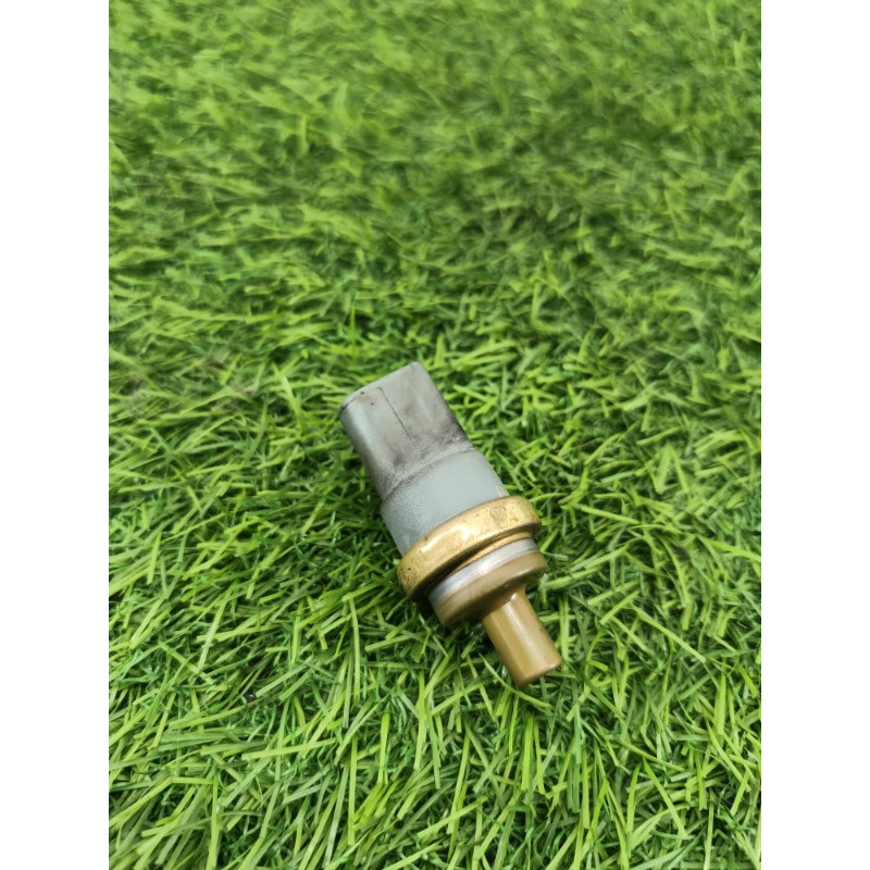 Датчик температуры (электрика / датчики) AUDI A6 C7 2011 2.0 tdi 06a919501a