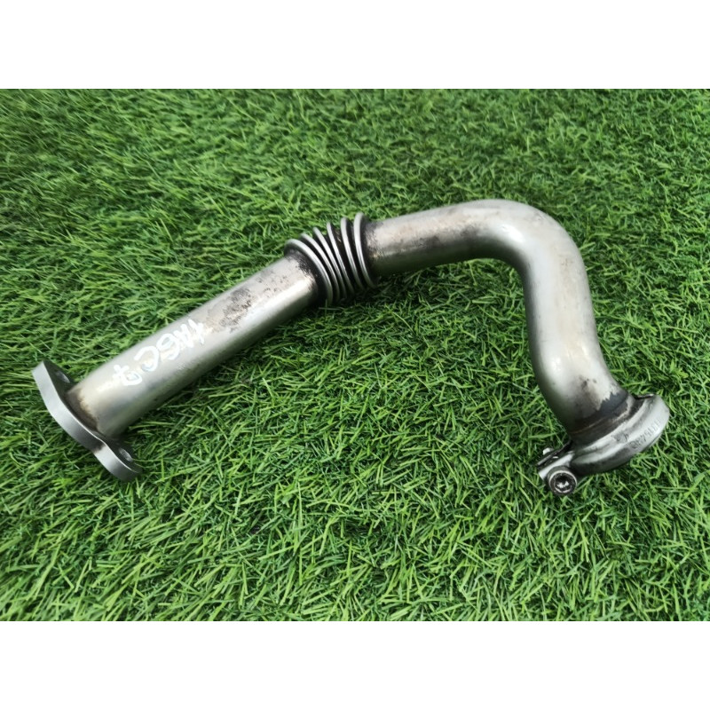 трубка (двигатель и элементы) AUDI A6 C7 2011 2.0 tdi 03l131521a