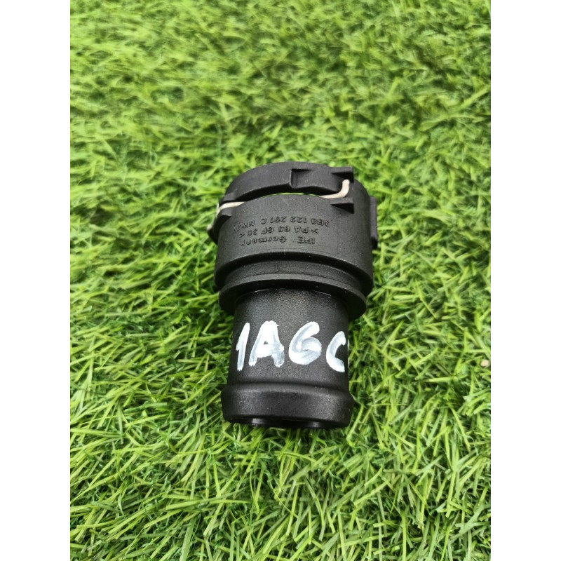 Фланец (система охлаждения) AUDI A6 C7 2011 2.0 tdi 3b0122291c