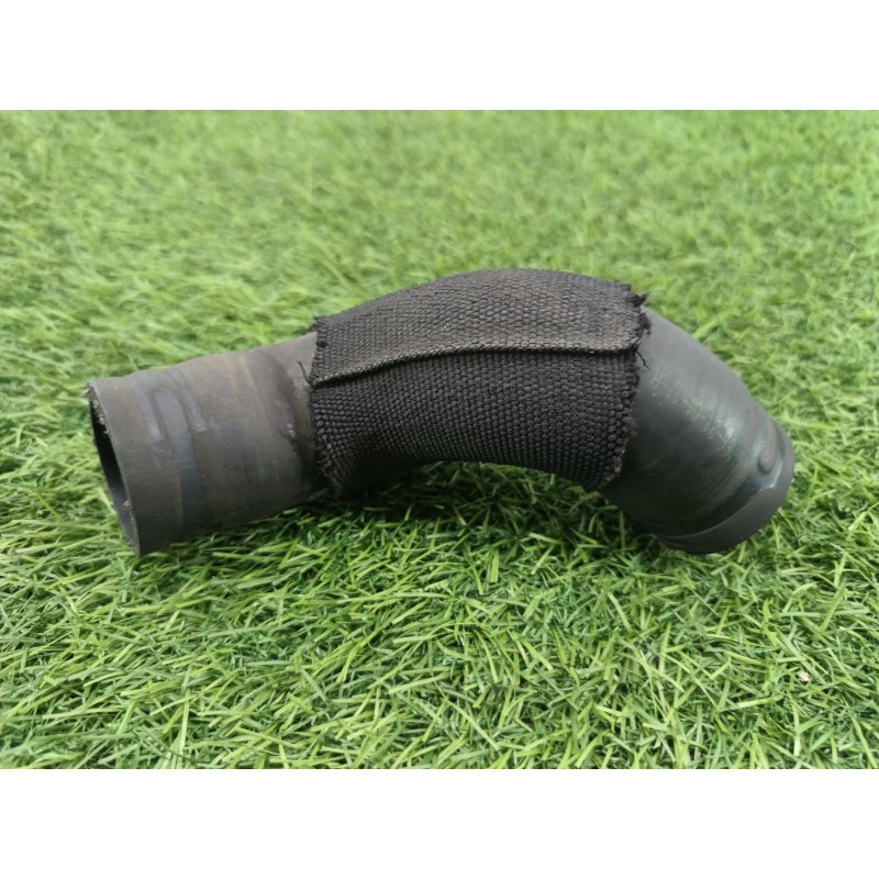 Патрубок (система охлаждения) AUDI A6 C7 2011 2.0 tdi