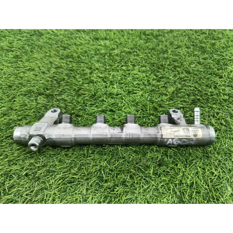 Топливная рампа (топливная система) AUDI A6 C7 2011 2.0 tdi 03l130089q