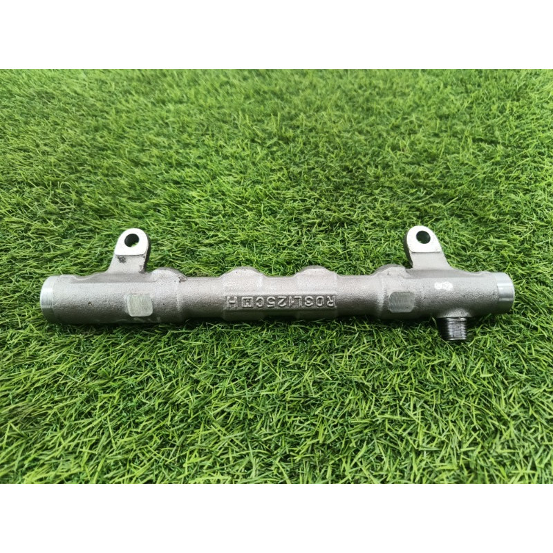 Топливная рампа (топливная система) AUDI A6 C7 2011 2.0 tdi 03l130089q