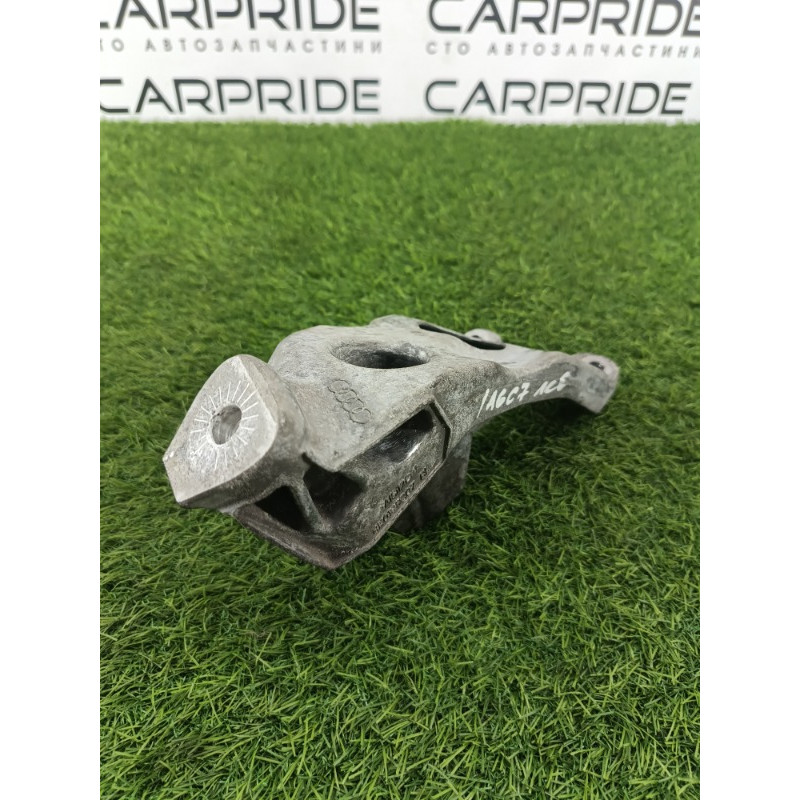 Кронштейн двигателя (кронштейны двигателя) AUDI A6 C7 2011 2.0 tdi 8k0199307be