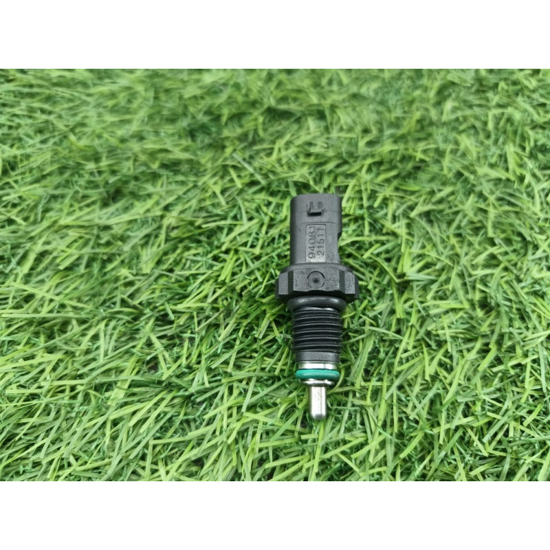 Датчик температуры (электрика / датчики) AUDI A6 C7 2011 2.0 tdi 059919523a