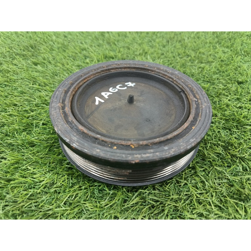 Шкив коленвала (двигатель и элементы) AUDI A6 C7 2011 2.0 tdi 038105243M