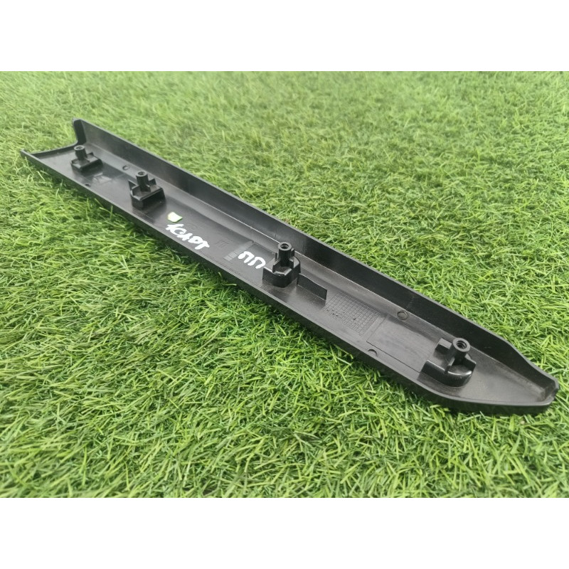 Декоративная накладка карты двери (салон) Chevrolet Captiva C140 2011 2.2 D (z22d1) 96630763