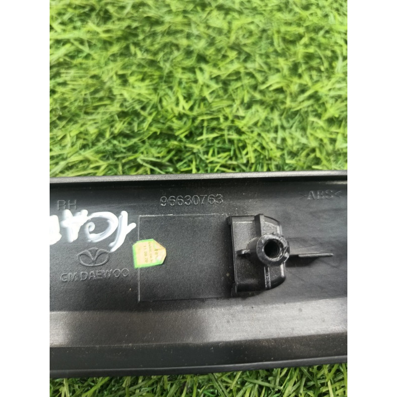 Декоративная накладка карты двери (салон) Chevrolet Captiva C140 2011 2.2 D (z22d1) 96630763