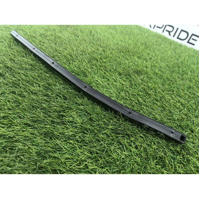 Уплотнитель проема двери (кузов и элементы) Chevrolet Captiva C140 2011 2.2 D (z22d1) 95025613