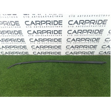 Уплотнитель проема двери