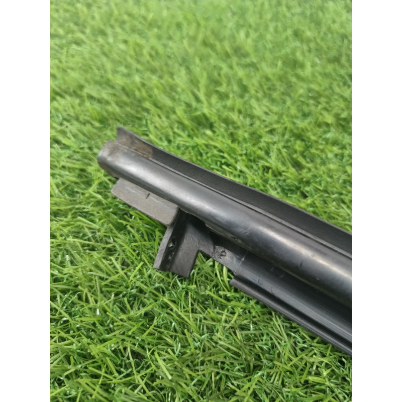 Уплотнитель проема двери (кузов и элементы) Chevrolet Captiva C140 2011 2.2 D (z22d1) 95061128