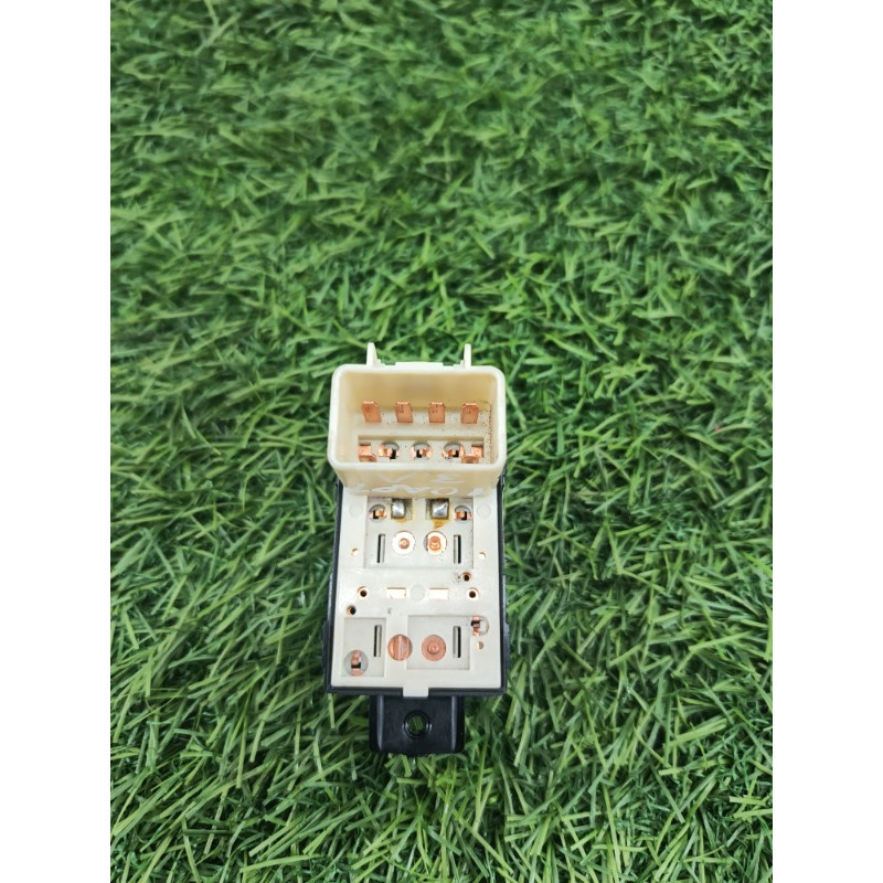 Кнопка стеклоподъемника (электрика / кнопки) Chevrolet Captiva C140 2011 2.2 D (z22d1) 96628545