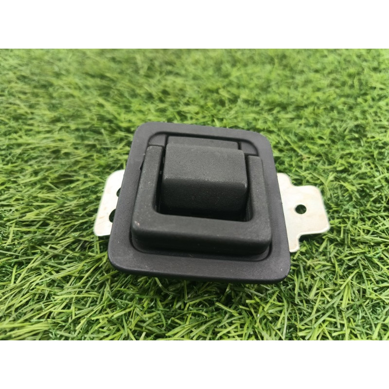 Петля багажника (кузов и элементы) Mitsubishi Outlander GM4W 2022 2.50