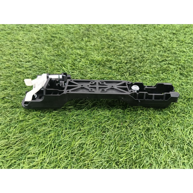 Кронштейн ручки двери (кузов и элементы) Subaru Forester SK 2019 2.5 62142SJ010