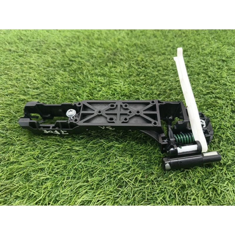 Кронштейн ручки двери (кузов и элементы) Subaru Forester SK 2019 2.5 62142SJ010