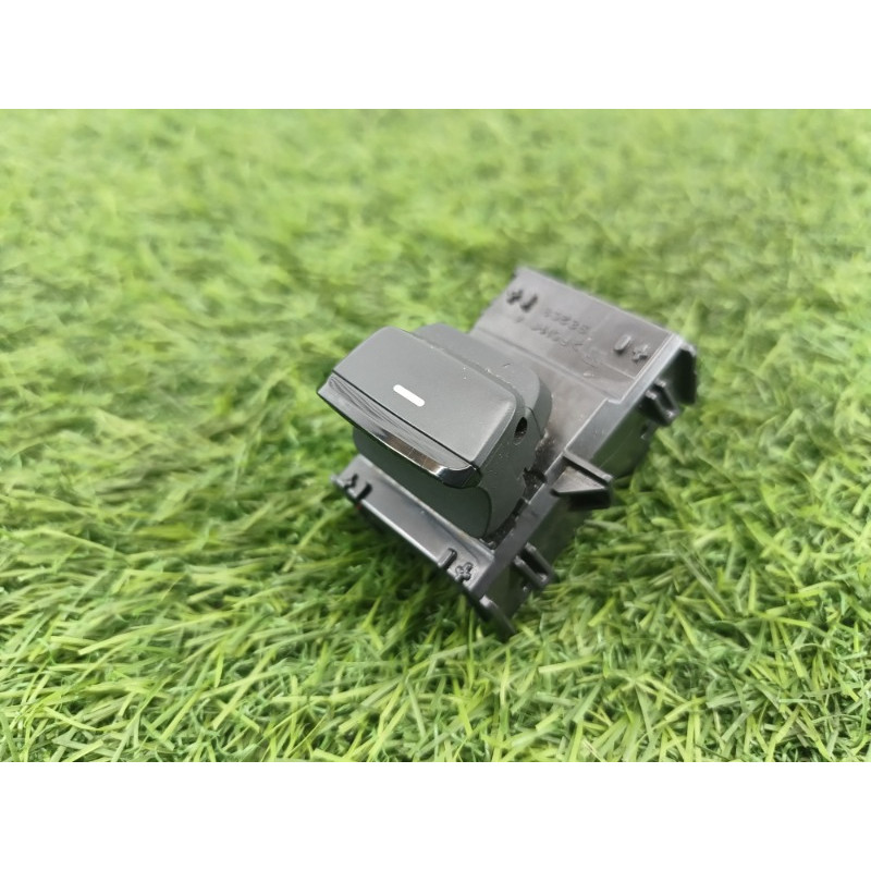 Кнопка стеклоподъемника (электрика / кнопки) Subaru Forester SK 2019 2.5 83071FL320