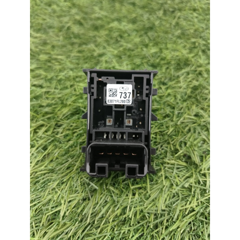 Кнопка стеклоподъемника (электрика / кнопки) Subaru Forester SK 2019 2.5 83071FL320