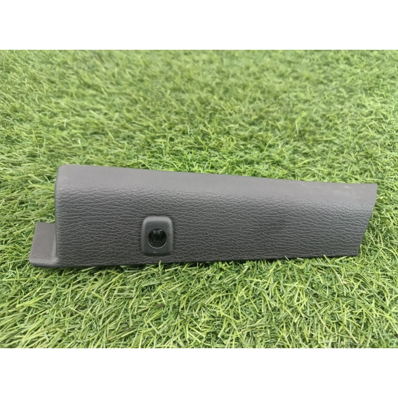 Декоративная накладка карты двери (салон) Mitsubishi Outlander GM4W 2022 2.50