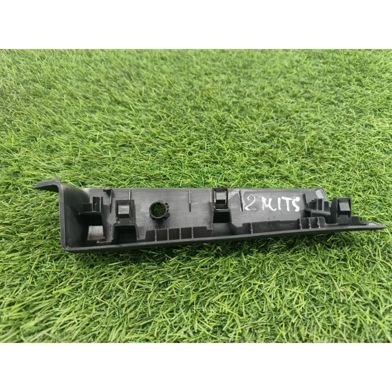 Декоративная накладка карты двери (салон) Mitsubishi Outlander GM4W 2022 2.50