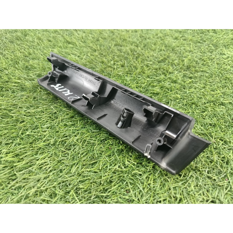 Декоративная накладка карты двери (салон) Mitsubishi Outlander GM4W 2022 2.50