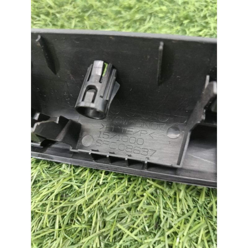 Декоративная накладка карты двери (салон) Mitsubishi Outlander GM4W 2022 2.50