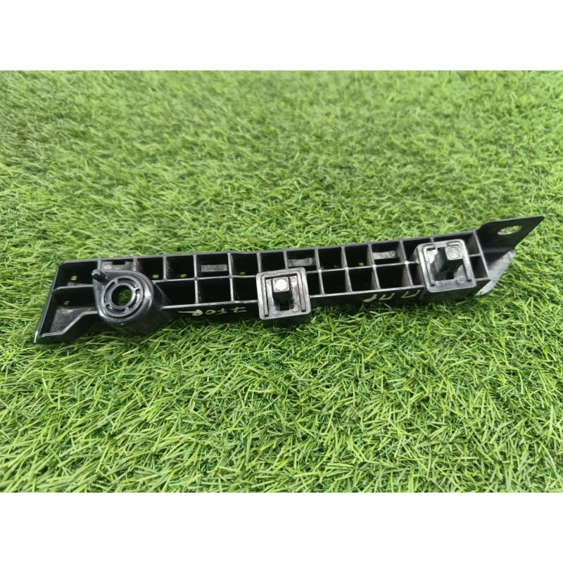 Кріплення бампера (кузов і елементи) Subaru Forester SK 2019 2.5 57707SJ021