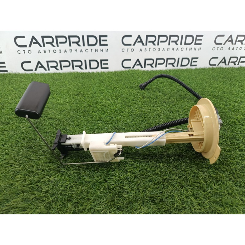 Датчик уровня топлива (электрика / датчики) Chevrolet Captiva C140 2011 2.2 D (z22d1) 13503270