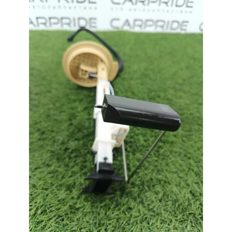 Датчик уровня топлива (электрика / датчики) Chevrolet Captiva C140 2011 2.2 D (z22d1) 13503270