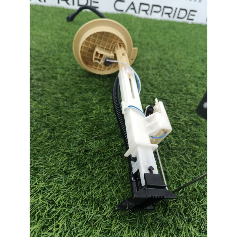 Датчик уровня топлива (электрика / датчики) Chevrolet Captiva C140 2011 2.2 D (z22d1) 13503270