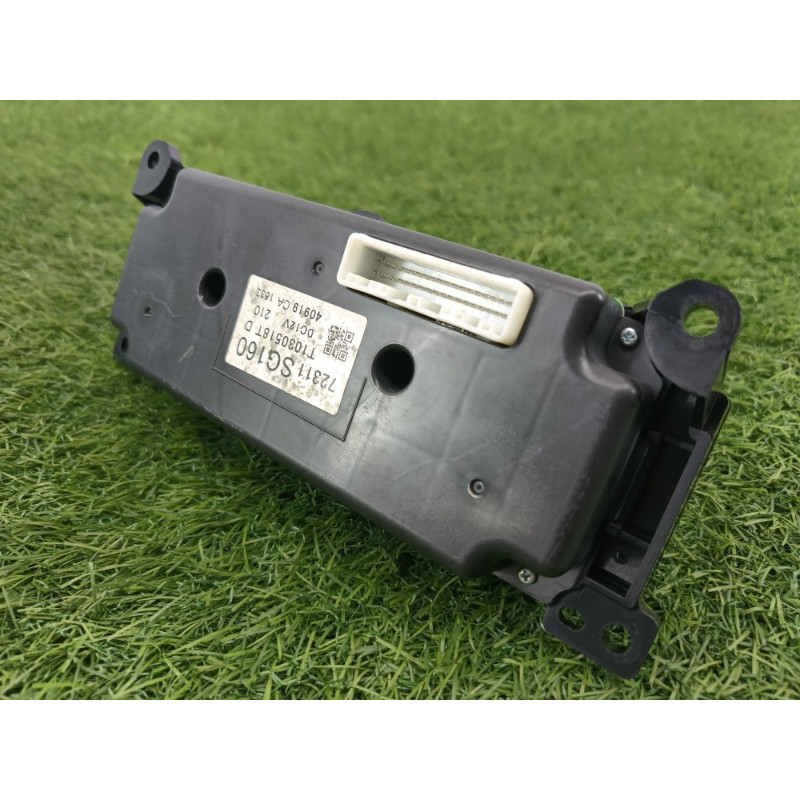 Панель управления климат-контролем (электрика / блок управления) Subaru Forester SJ 72311SG160