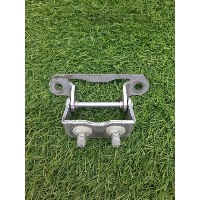 Петля багажника (кузов и элементы) Subaru Forester SJ 60879FJ000