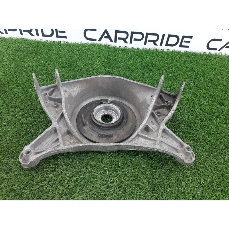 Опора стойки (подвеска) AUDI A4 B8 8k0412383f