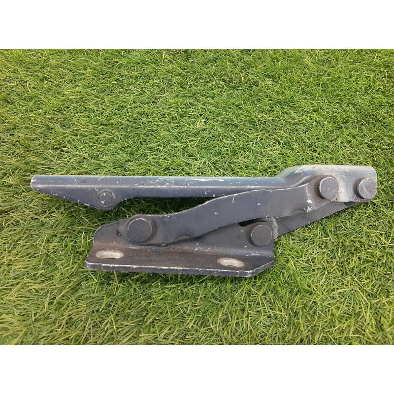 Петля капота (кузов і елементи) BMW 5-series E60 2004 M54B22 41617008727
