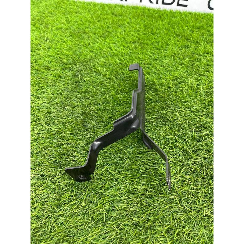 Кронштейн усилителя бампера (стекла и зеркала) Mercedes-Benz E-class w212 2013 2.2 CDI a2126200900