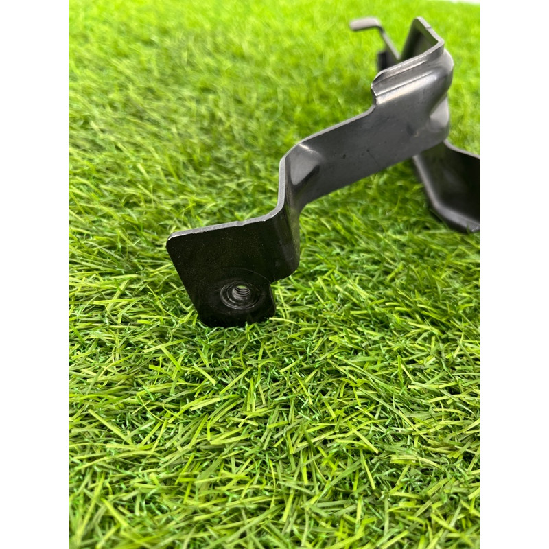 Кронштейн усилителя бампера (стекла и зеркала) Mercedes-Benz E-class w212 2013 2.2 CDI a2126200900