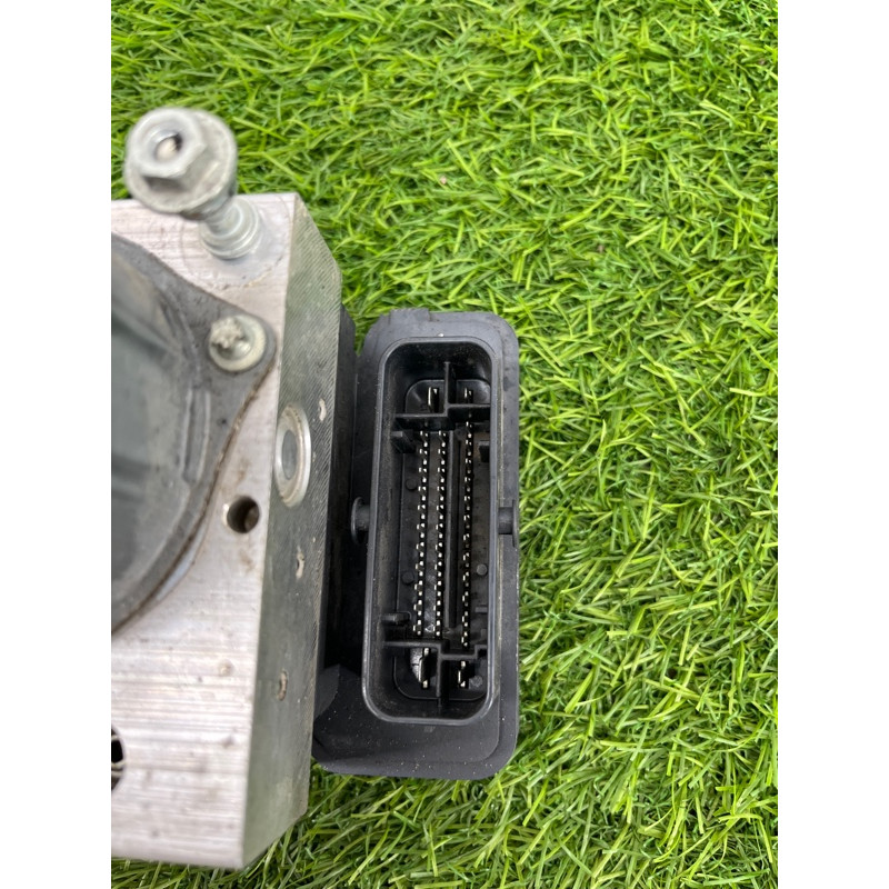 Блок abs (тормозная система) Subaru Forester SJ 27536sg080