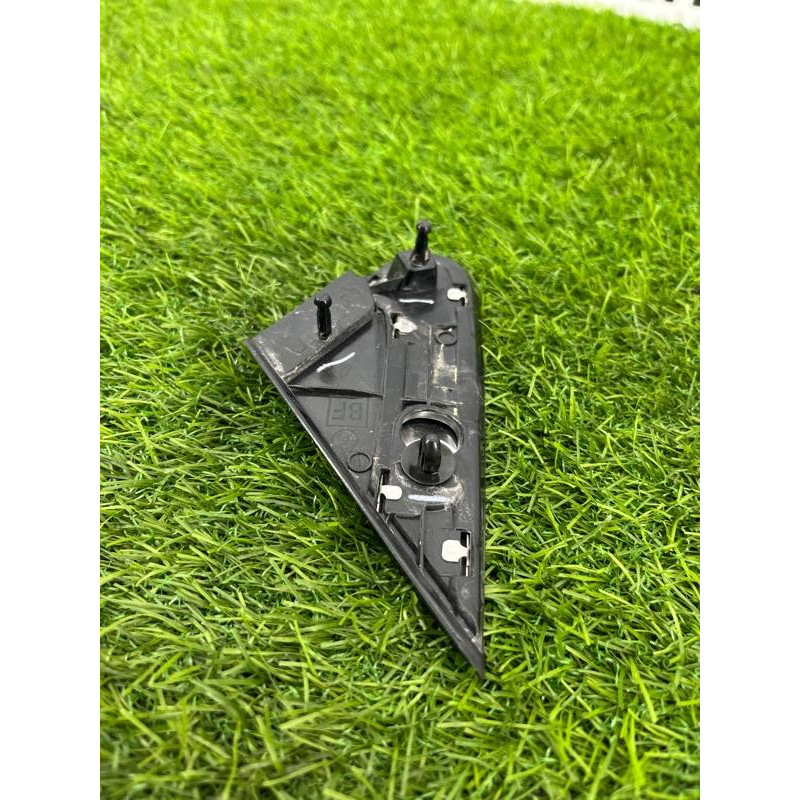 Накладка на крыло (кузов и элементы) Subaru Outback B15 65250AL10A