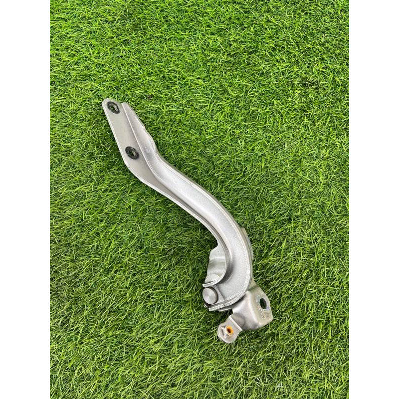 Петля капота (кузов и элементы) Subaru Legacy BN 2016 2.5 57260AL01A9P