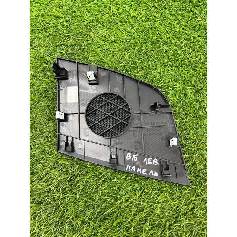 Крышка динамика в торпедо (салон) Subaru Outback B15 66117al00a