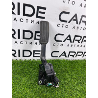 Педаль газа