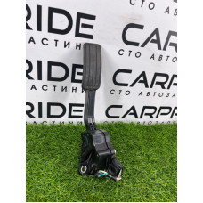 Педаль газа