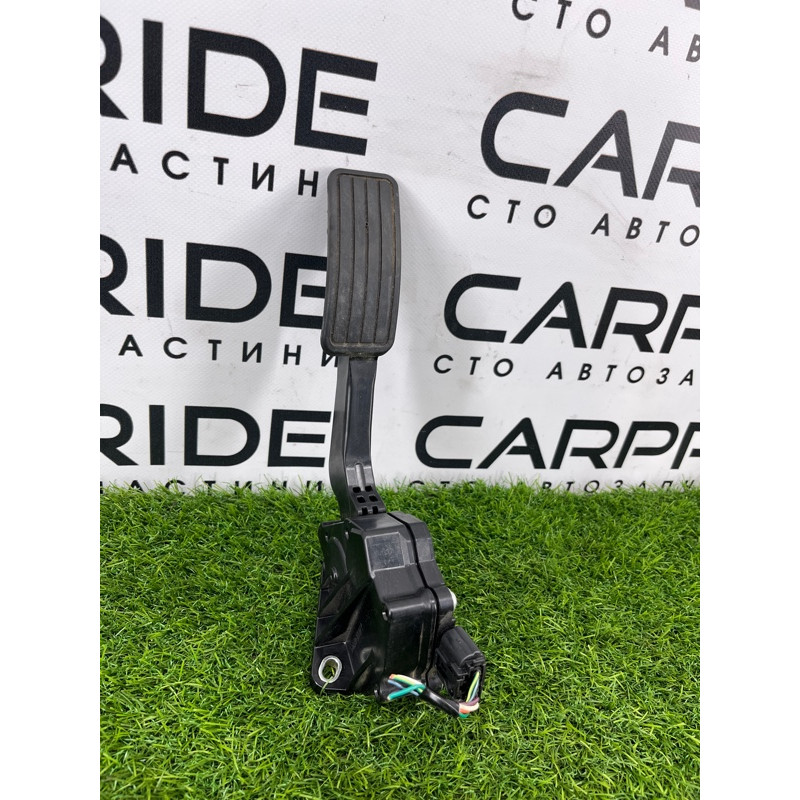 Педаль газа (электрика двигателя) Subaru Outback B15 36010al090