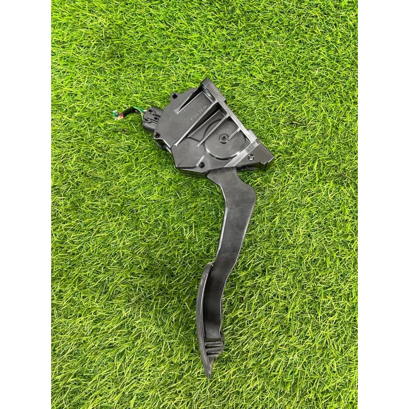 Педаль газа (электрика двигателя) Subaru Outback B15 36010al090