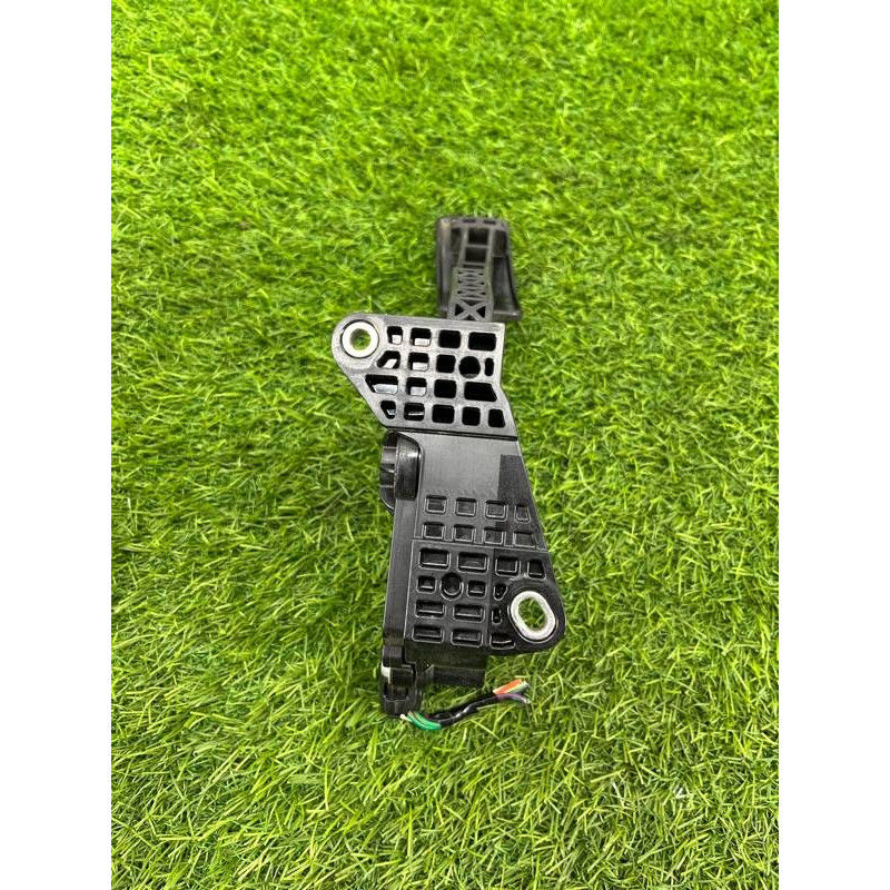 Педаль газа (электрика двигателя) Subaru Outback B15 36010al090